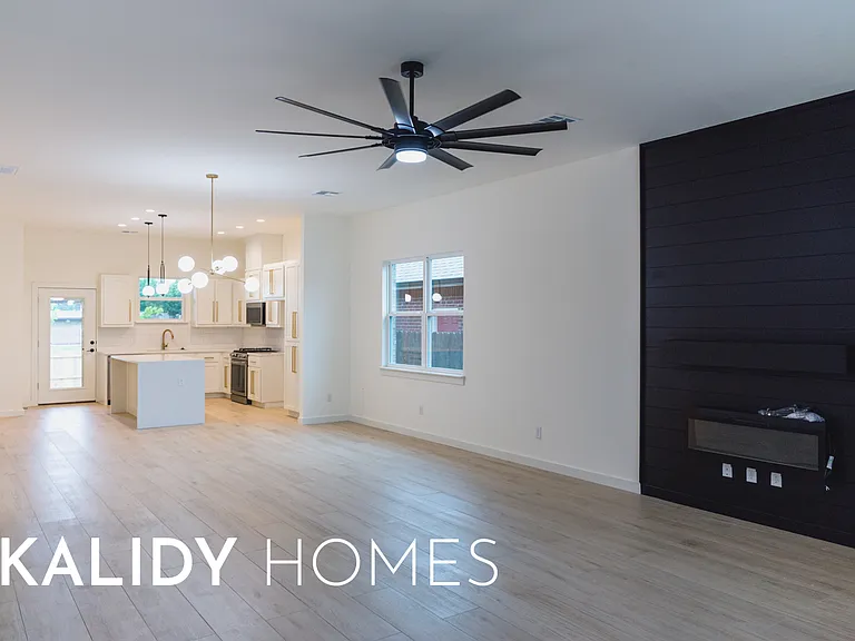 509 Beechwood Way — Photo 3