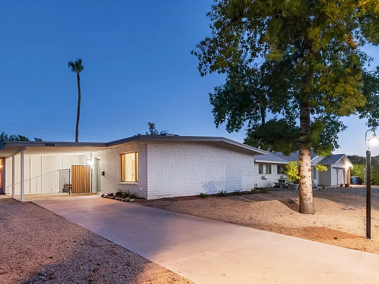 1249 E Bishop Dr — Photo 19
