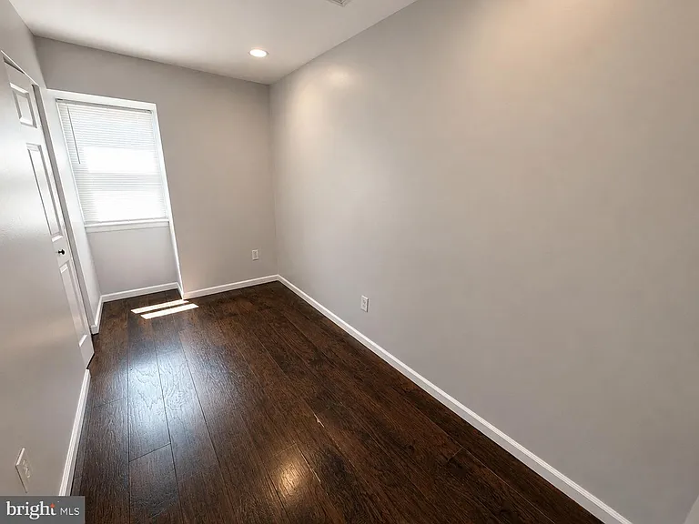 1230 Liberte Ct — Photo 8