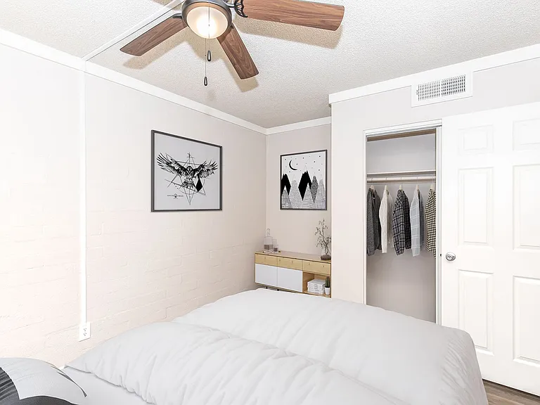 Palm Desert Apartments — Photo 52