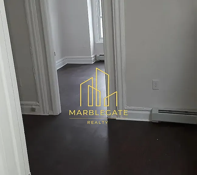 249 Amherst St #11R — Photo 6