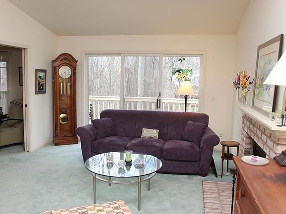 2nd image of 2151 N Cross Creek Dr SE