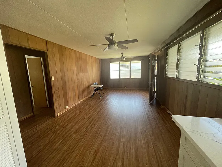 212 Pakohana St — Photo 6