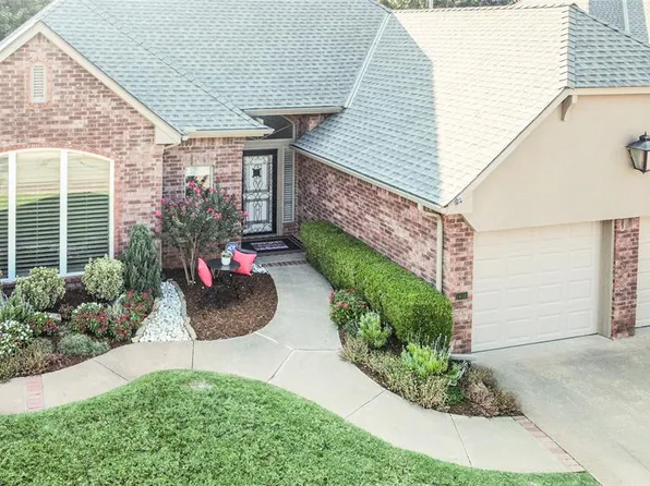 1605 Vandivort Pl, Edmond, OK 73034
