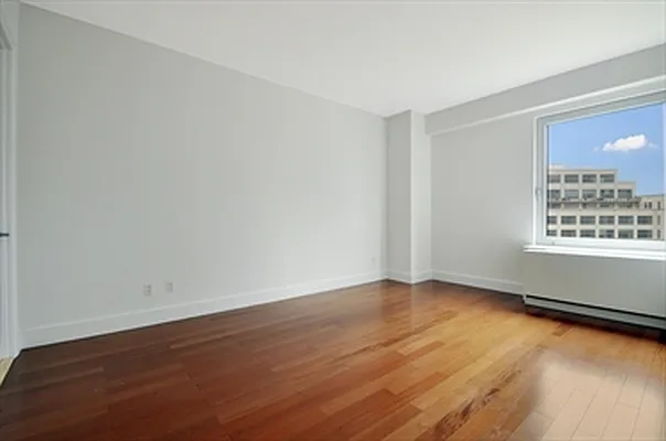 Sold by Citi Habitats | media 5