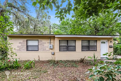 5453 Oak Forest Dr Photo 1
