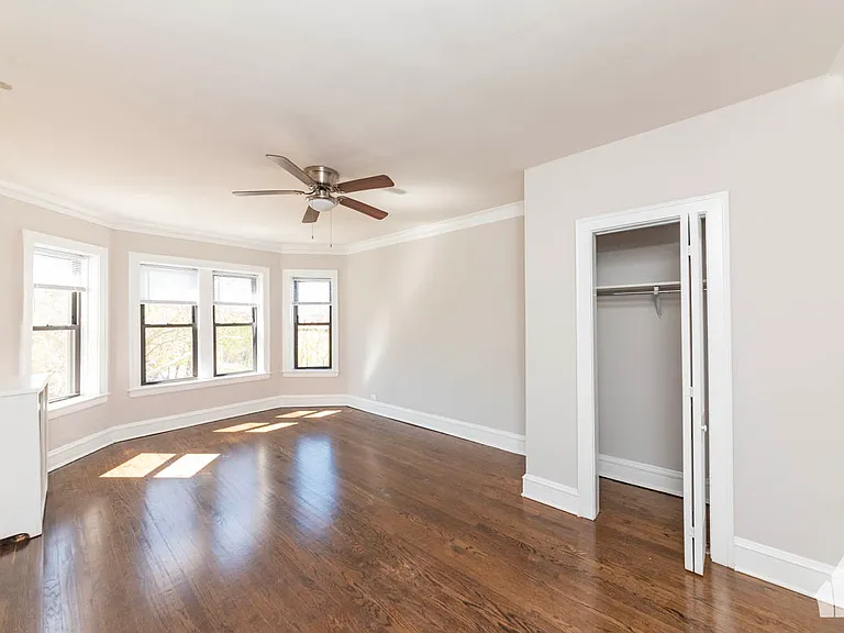 1825 W Winona St #2 — Photo 6