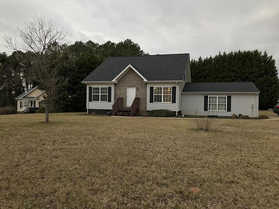1st image of 1045 Pocono Pl
