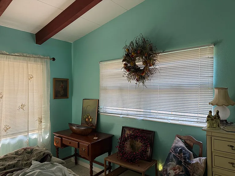 162 Grandview Ave — Photo 9