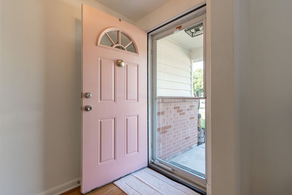 10 Freedom Way - Property Image