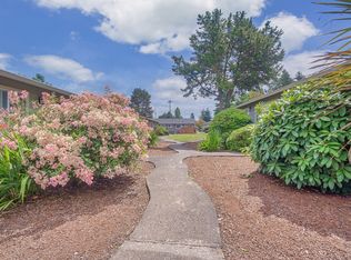 Harrison Square Apartments, Portland, OR 97203
