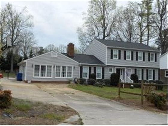 1st image of 222 Pinedale Dr