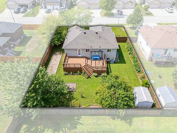 4th image of 17 Hazel Cres