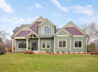10908 203rd St W, Lakeville, MN 55044