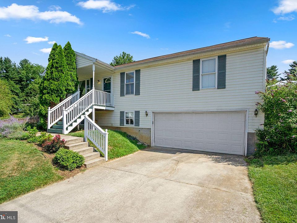 111 Central Ave, Brunswick, MD 21716 | Zillow