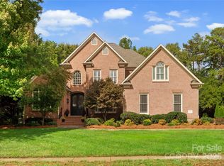 1816 Bardstown Rd, Charlotte, NC 28226