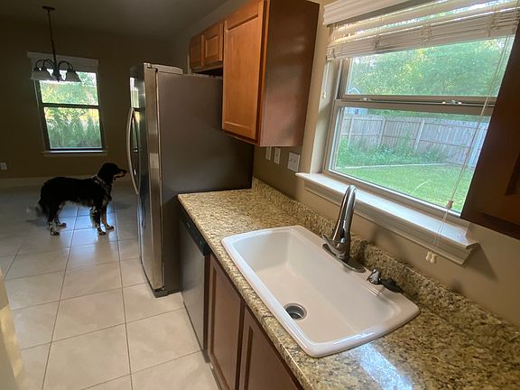 3rd image of 47297 Madelyn Ct