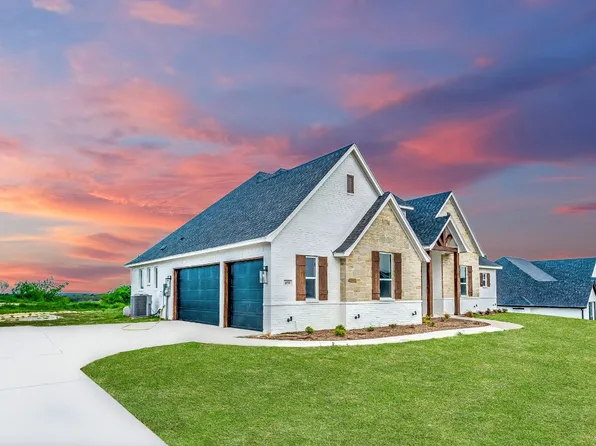 459 Red Bird Dr, Springtown, TX 76082