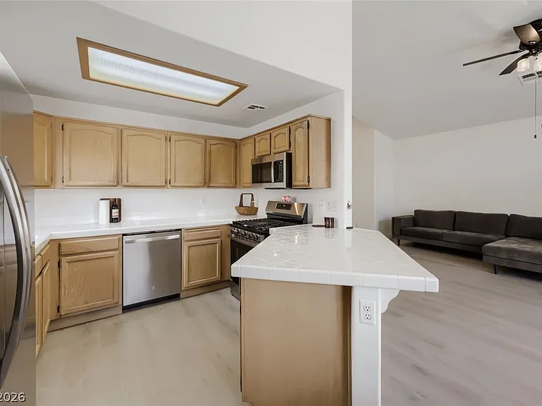 8301 Boseck Dr #232 — Photo 9