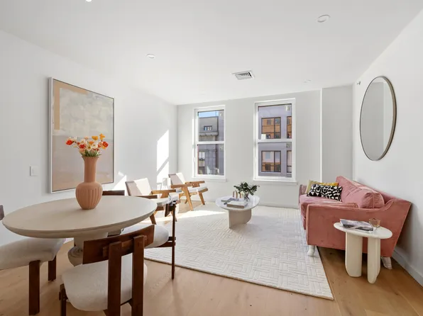 171 Calyer Street image 1 of 1