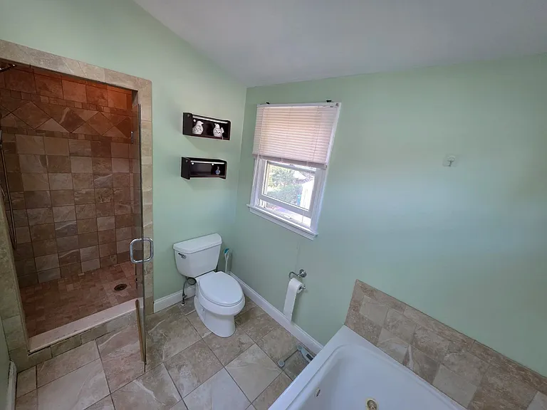 74 Campbell St — Photo 18