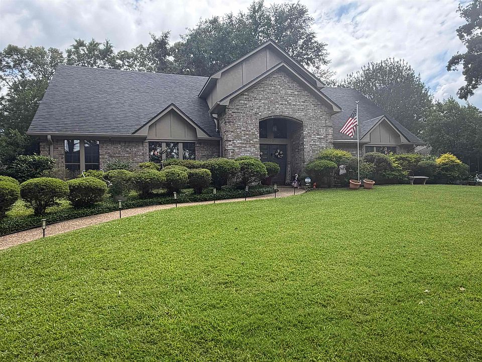 1st image of 1208 Daffodil Ln