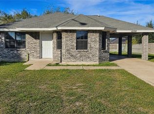 1208 E Camelia Ave, Hidalgo, TX 78557