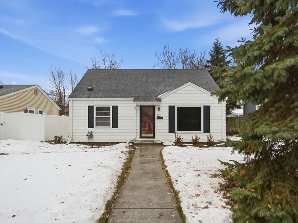 6921 Russell Ave S, Richfield, MN 55423