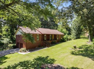 6050 Shallow Wood Ct, Douglasville, GA 30135
