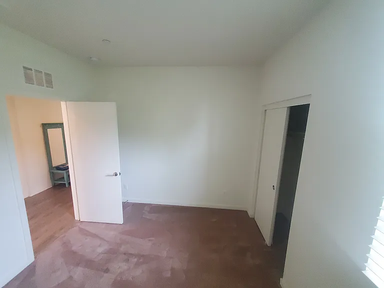 Bedroom 1 / 1st floor