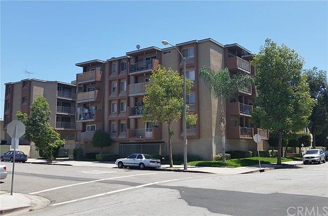 1st image of 460 Golden Ave Unit 431