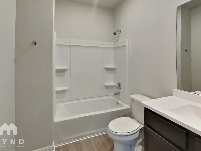 15438 Maple Terrace Dr — Photo 16