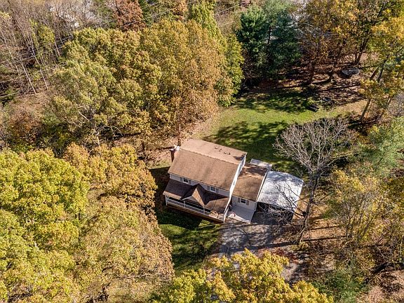 2nd image of 217 Woodhaven Dr