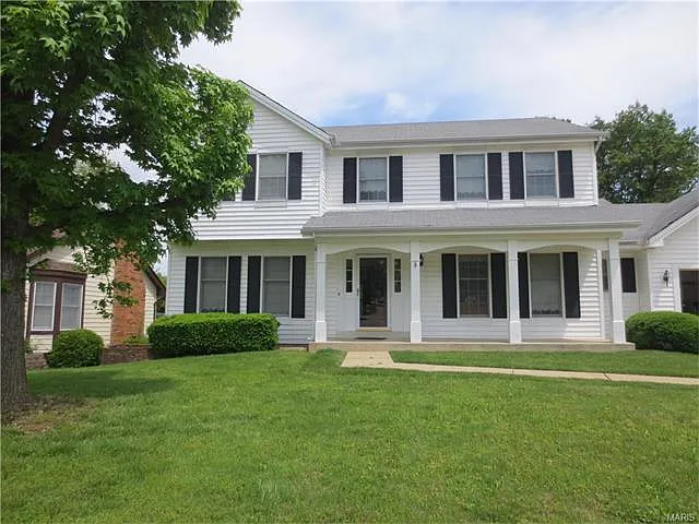 142 Hunters Pointe Dr photo 1