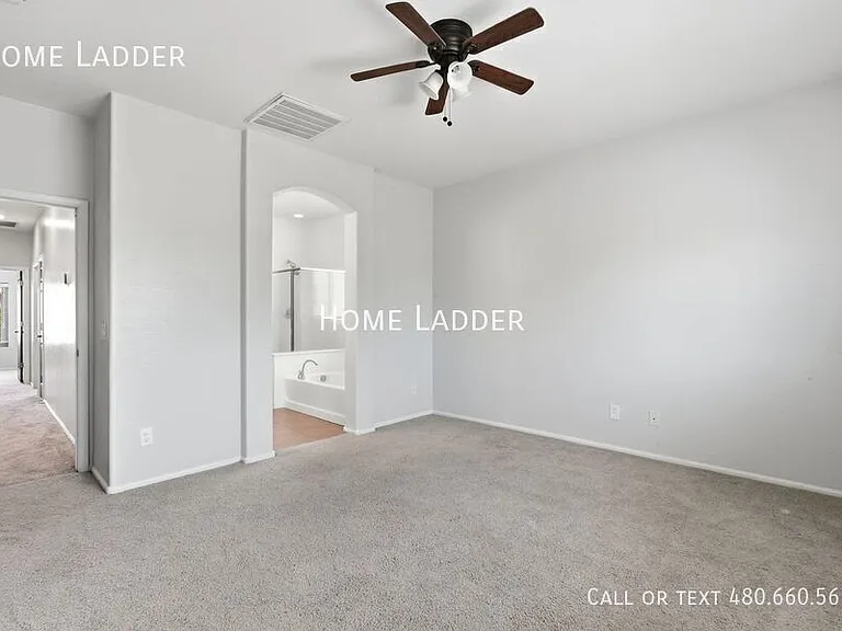 18428 N Jameson Dr — Photo 24