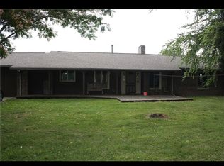 7098 N Private Rd, Freetown, IN 47235