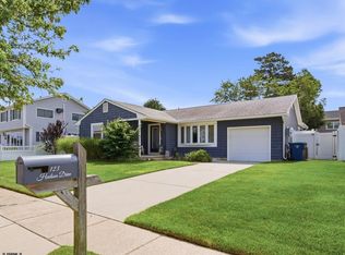 123 Hudson Dr, Brigantine, NJ 08203