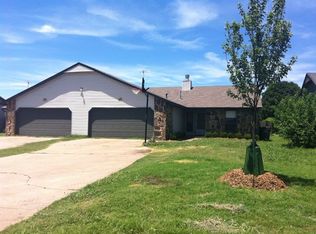 1913 E 66th St S, Tulsa, OK 74136