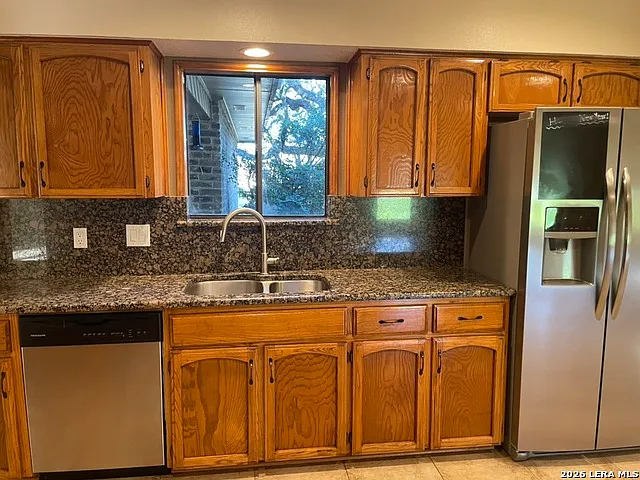 19602 Encino Brk — Photo 5