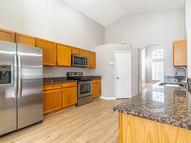 102 Ivy Brook Ct — Photo 17