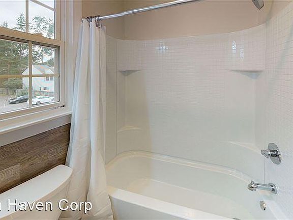 5th image of 68 Fountain St #101
