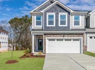 751 Amarra Dr, Fuquay Varina, NC 27526