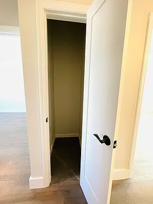 Rented by Blue Egg Realty Corp | media 26