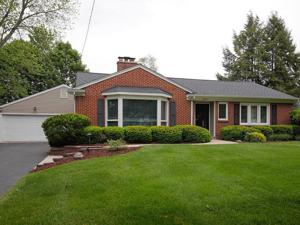2815 Duchess Dr-101
