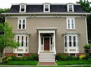 185 Madison St APT 2, Portsmouth, NH 03801