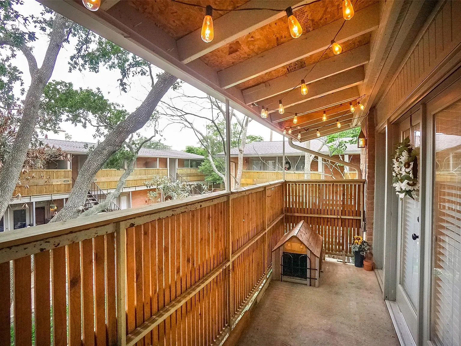 1 bed, 1.0 bath, 630 sqft, $1,350 — Photo 4