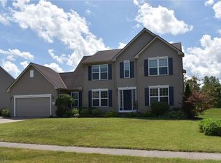 39277 Arlington Dr, Avon, OH 44011