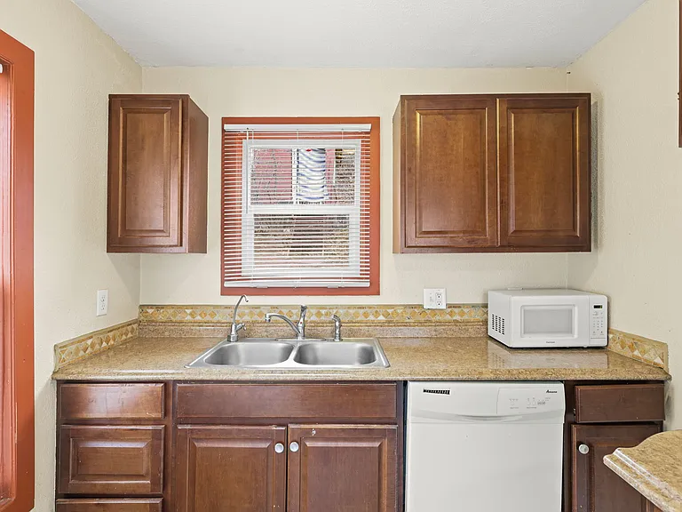 811 Shoshone Pl — Photo 13