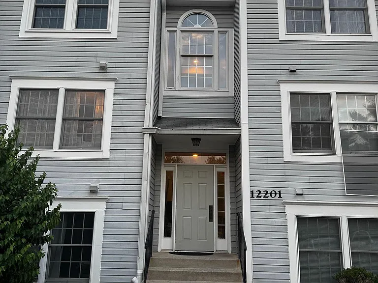 12201 Saint Peter Ct #F — Photo 1