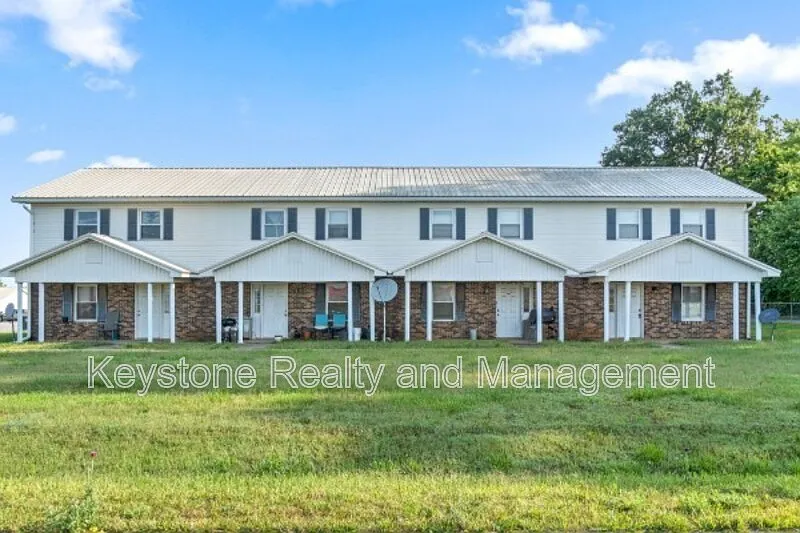 286 Thompsonville Ln #103